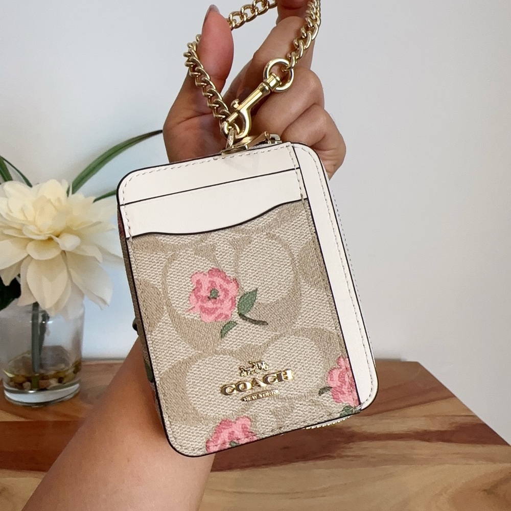 NWT Coach Zip Card Case In Signature Canvas With Floral Print - Picture 2 of 5